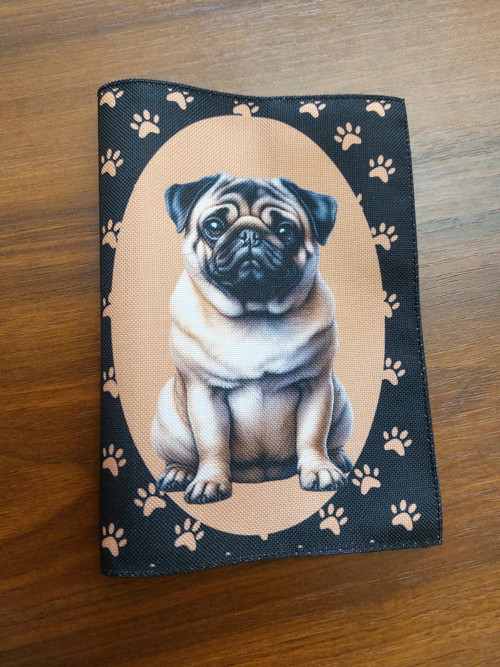 Obal na očkovací průkaz - Mops
