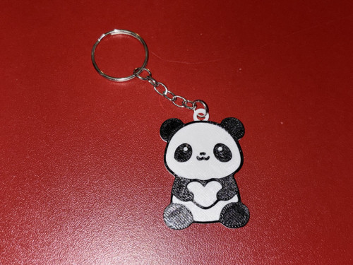 Přívěšek na klíče - panda se srdíčkem — foto 1