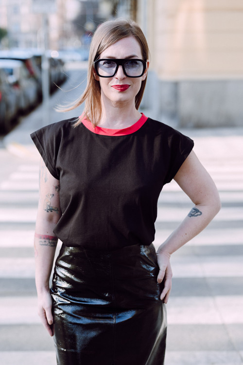 A1848 Triko Elle Red