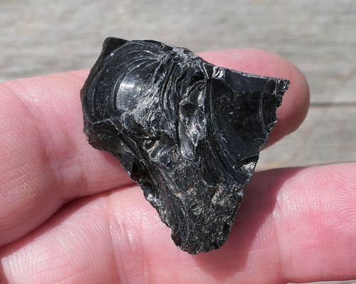 Surový obsidián stříbrný V4095