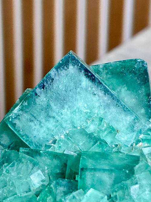 FLUORIT ZELENÝ KUBICKÝ-výstavní minerál, 610 gr.