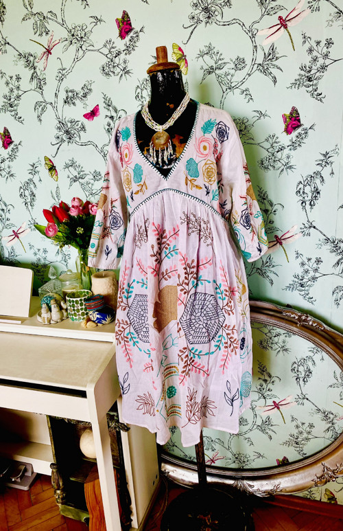 Šaty boho vyšívané — foto 1