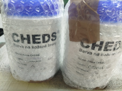 Barva na kožené hrany