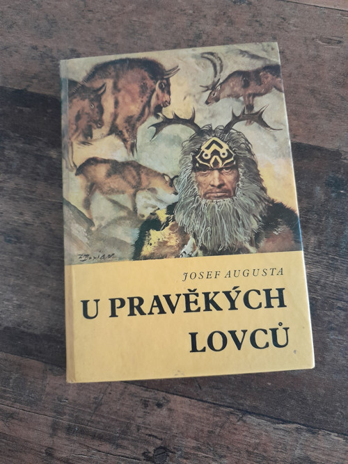 Kniha...U pravěkých lovců