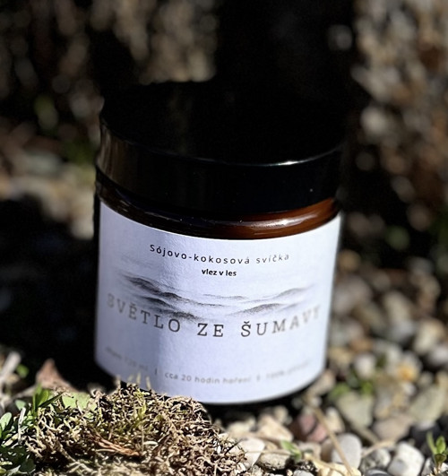 100% Přírodní sójová svíčka Vlez v Les - 120 ml