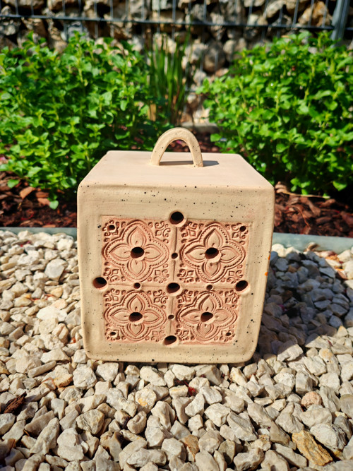 Keramický domeček pro včely samotářky Ornament
