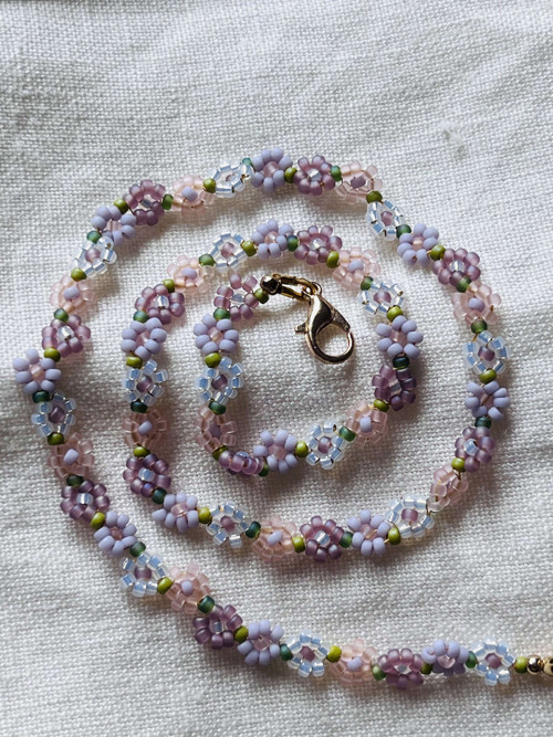 Kytičkový náhrdelník choker Šeřík #4