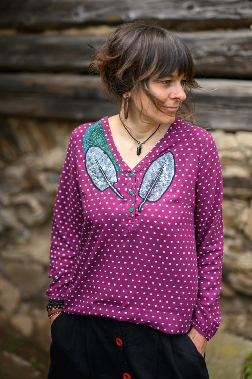 Listy, puntík, magenta ... — foto 1