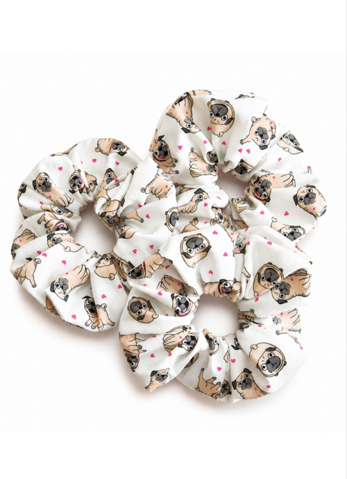 Látková gumička Scrunchies s Mopsíky