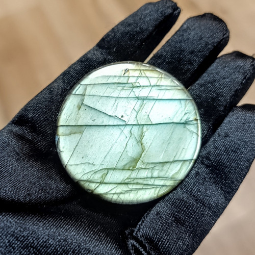 Labradorit, ID 5718, průměr 47 mm