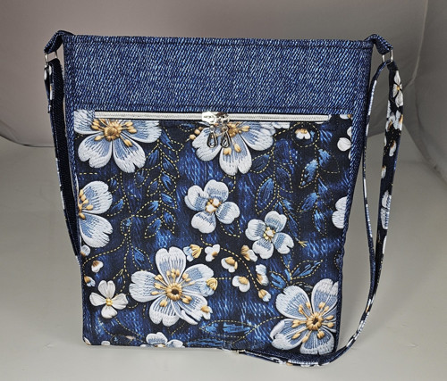 Crossbody kabelka Blue denim - květy bílé
