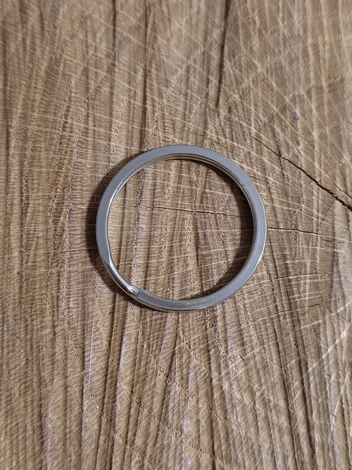 Kroužek na klíče Ø30 mm barva nikl
