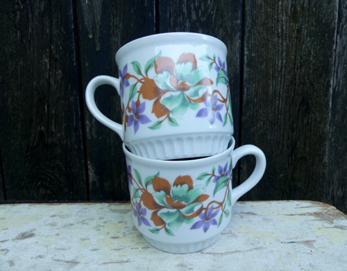 Rozkvetlé...porcelánový hrnek, Dubí