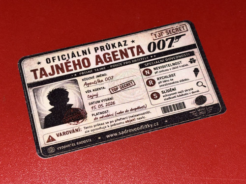 Oficiální průkaz tajného agenta 007