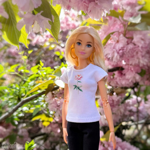 Pivoňka - tričko pro Barbie, bílé