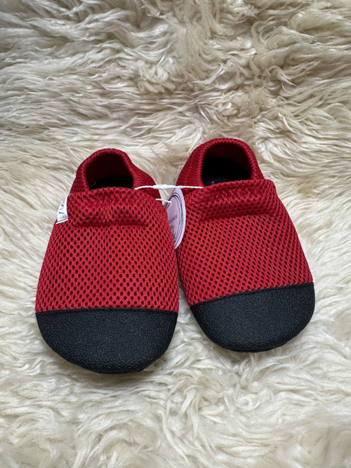 Letní prodyšné capáčky/papučky vel. 16,5 cm