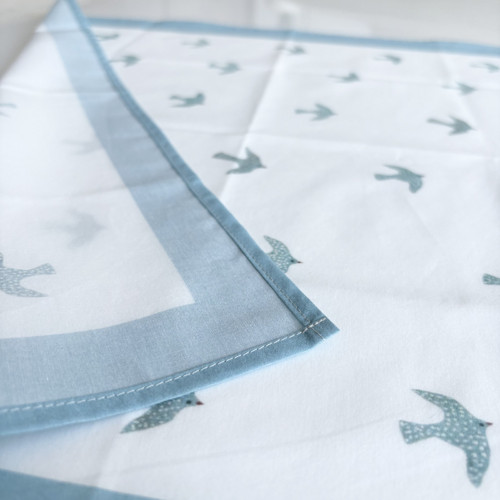 Šátek malý - ptačí — foto 1