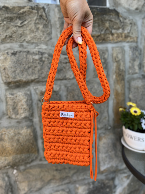 Kapsička na telefon orange