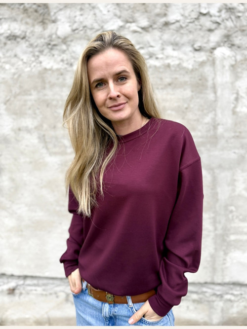 Casual mikina vínová