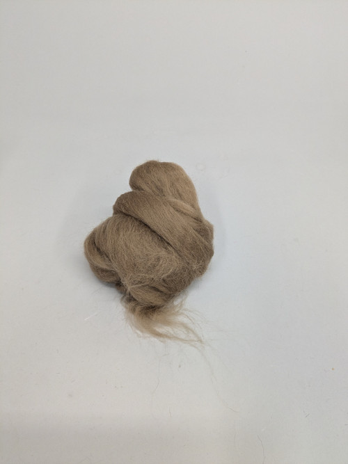 Vlna rouno plstění předení hnědá světlá stř. 20g