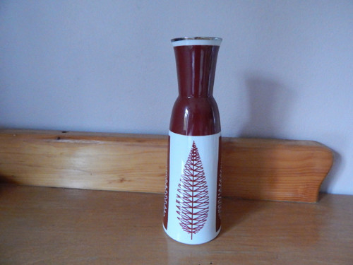 Designová váza z porcelánu