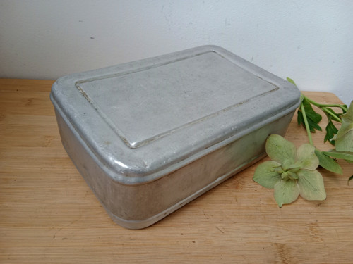 Box na svačinu starý hliníkový 21 cm