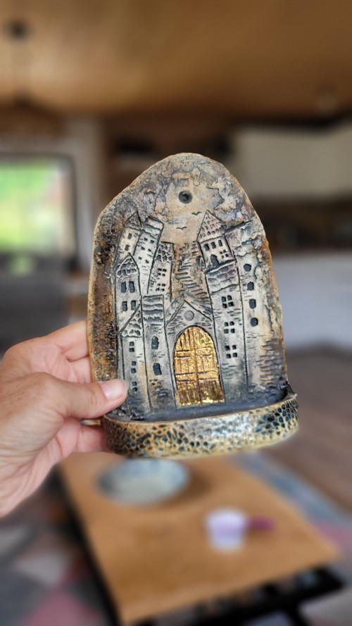 Minipolička zlatá brána — foto 1