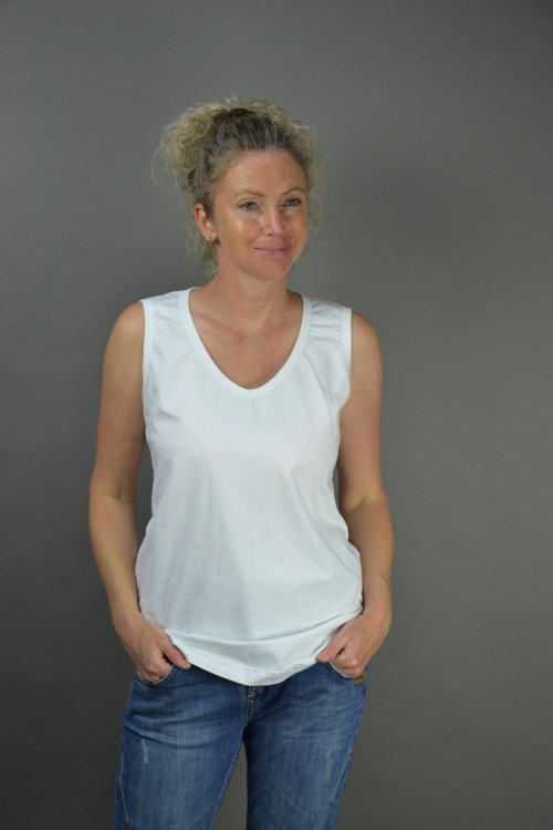 Bílé tílko