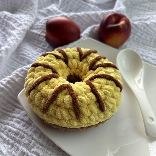 Háčkovaný donut z měkoučké příze