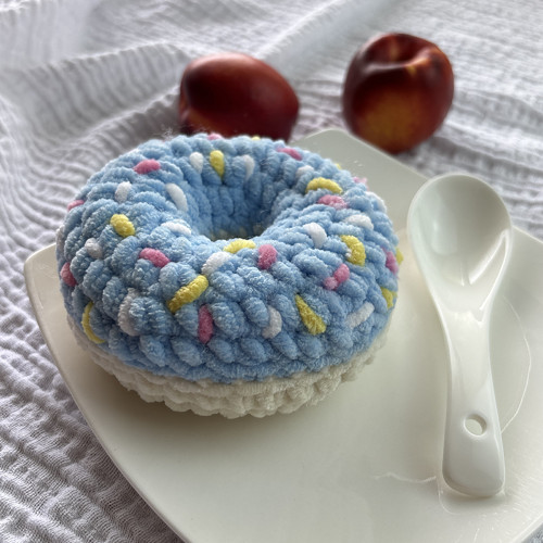 Háčkovaný heboučký donut
