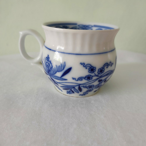 Retro porcelánový hrnek buclák Epiag.