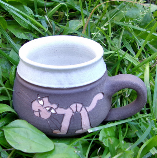 Hrneček kočka