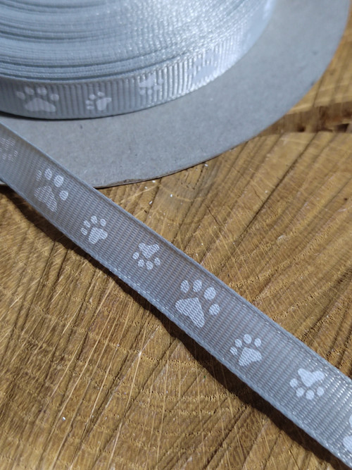 Rypsová stuha šíře 10 mm potisk šedá