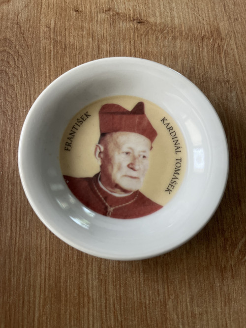 Talířek kardinál Tomášek