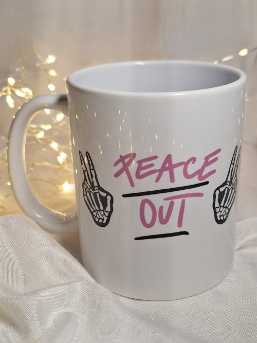 Hrnek "Peace out"