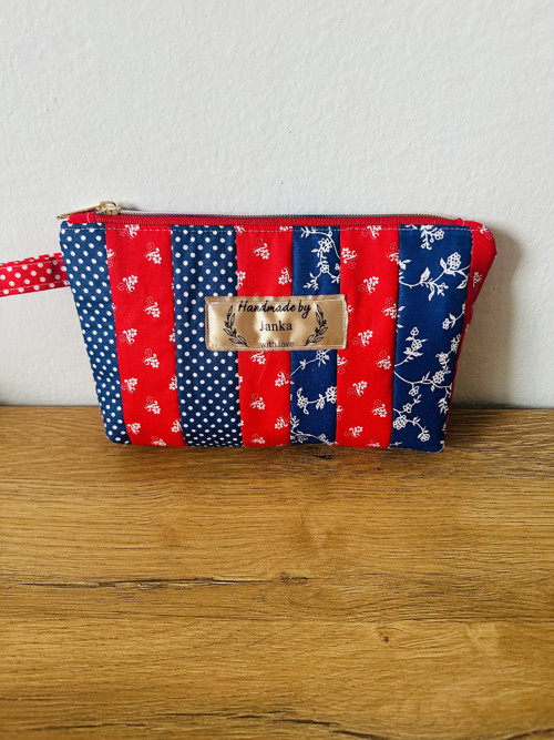 Kosmetická taštička patchwork