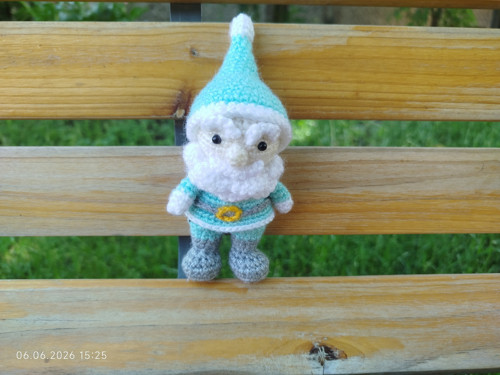 Handmade Amigurumi Santa Claus Christmas 5"