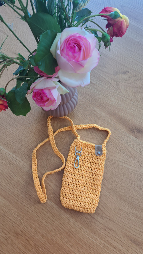 Žlutá kabelka na telefon 18x10,5 cm
