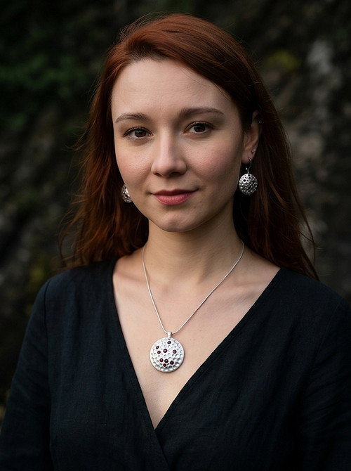 Garnet Rain Drops – sada šperků s českým granátem