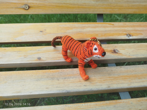 HANDMADE Amigurumi Tiger Keychain Christmas 3,3"