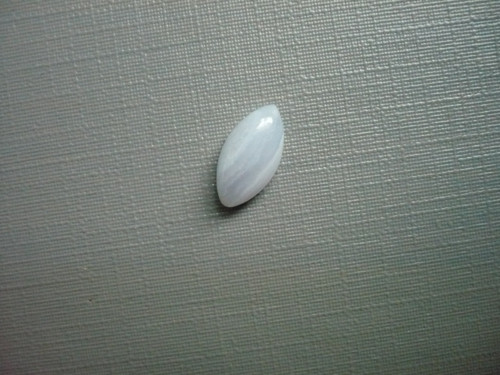 Kabošon - chalcedon krajkový 12 mm, č.26Bf