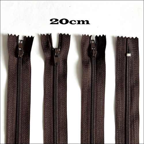 Zip - 20cm - čokoláda