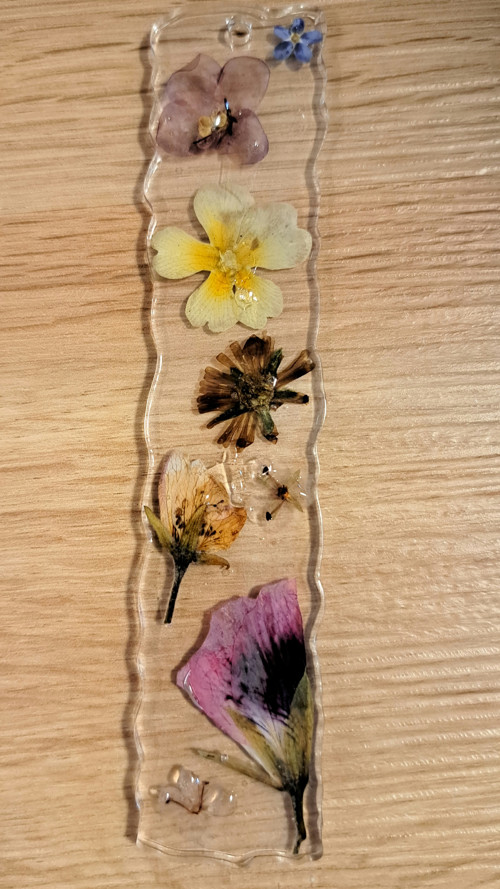 Záložka do knihy střední 14x3 cm