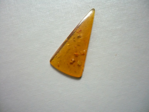 Kabošon - jantar 36 mm, č.3f