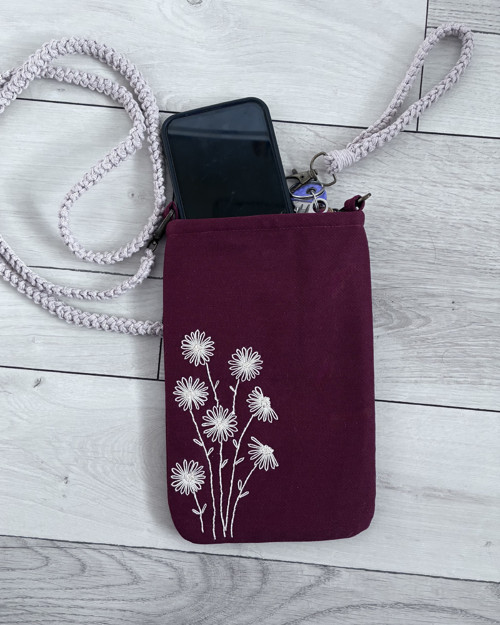 Ručně vyšívaná crossbody taška – Květiny