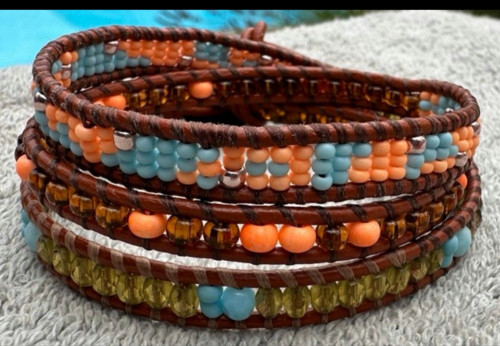 Náramek Wrap Bracelet v hnědé kůži, blankyt-bronz
