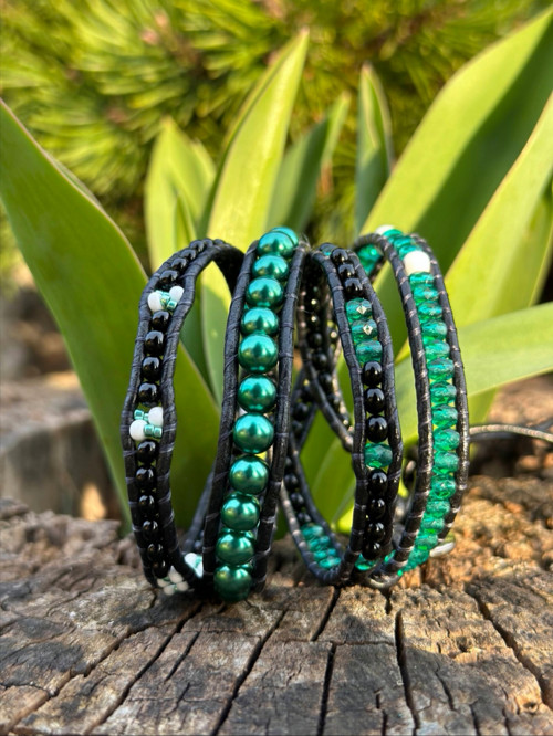 Náramek Wrap Bracelet v černo - smaragdové barvě