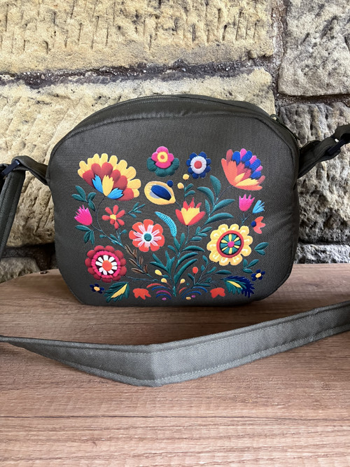 Kabelka olivová - nažehlovačka mexický vzor