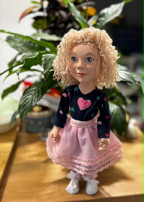 Loutka podle fotky, marioneta 40 cm