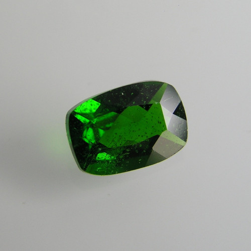 Broušený Chromdiopsid, 0,90 ct., 7,1x4,9x3,2 mm